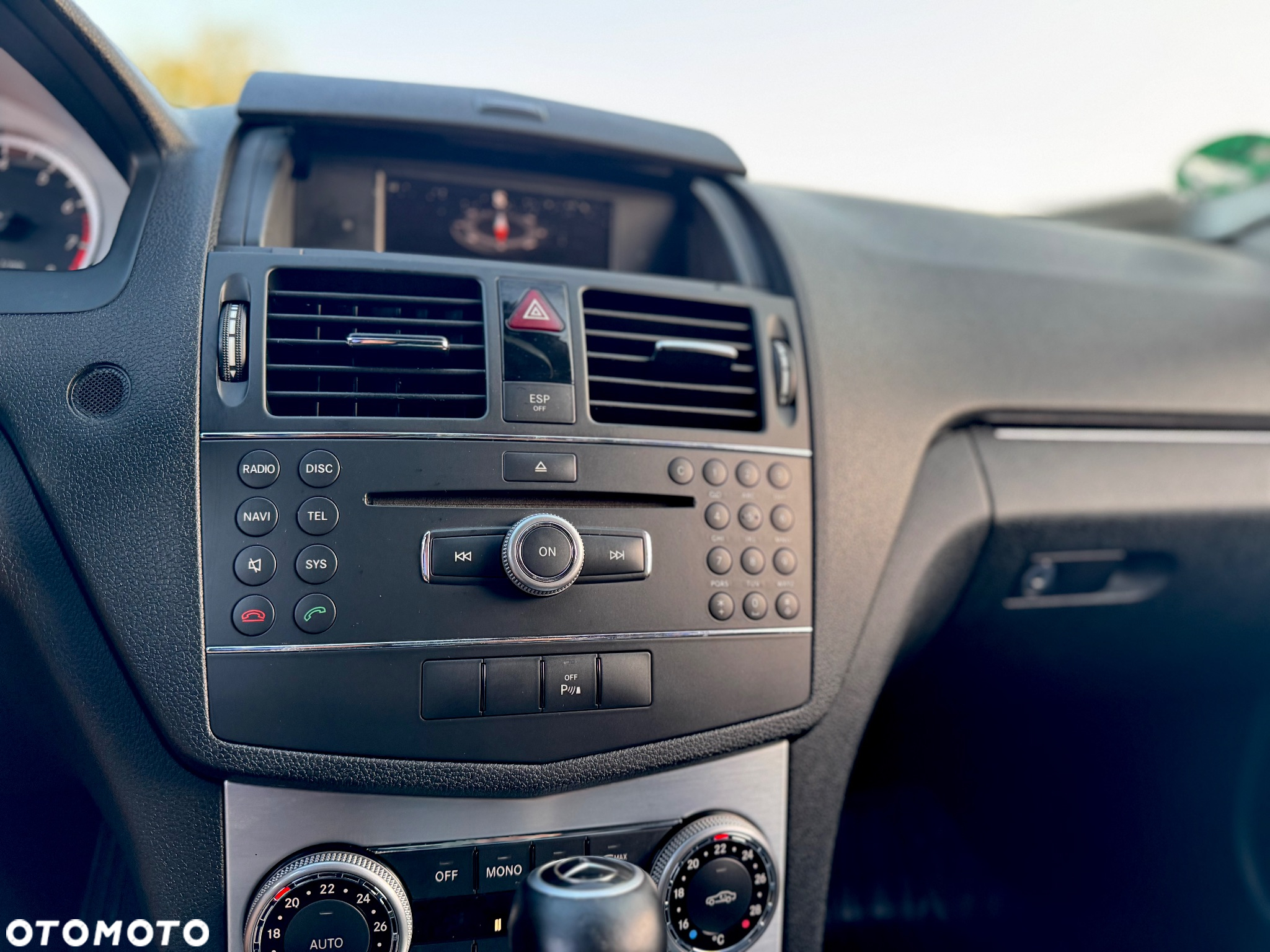 Mercedes-Benz Klasa C 180 T Kompressor Automatik BlueEFFICIENCY Special Edition - 16