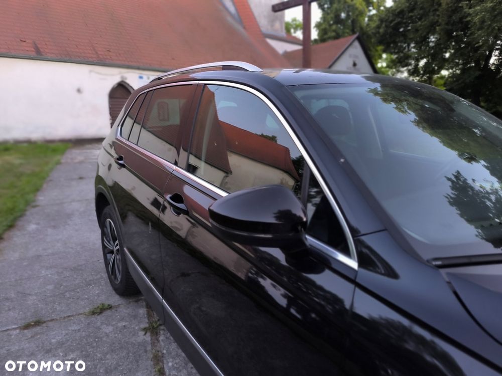 Volkswagen Tiguan 2.0 TDI SCR 4MOTION (BlueMotion Techn.) DSG Highline - 19