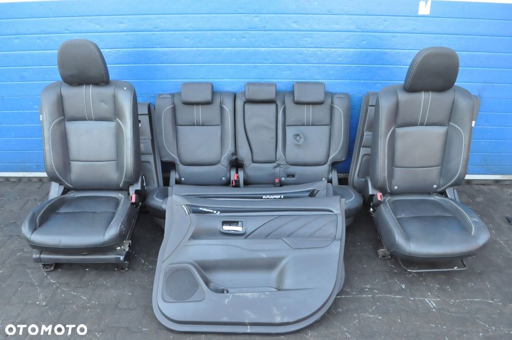 MITSUBISHI OUTLANDER III PRZEKŁADKA WNĘTRZA FOTELE KANAPA BOCZKI SKÓRA - 1