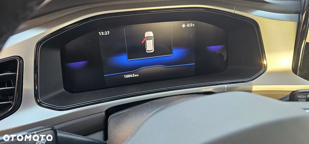 Volkswagen T-Roc 1.5 TSI Life Plus DSG - 11