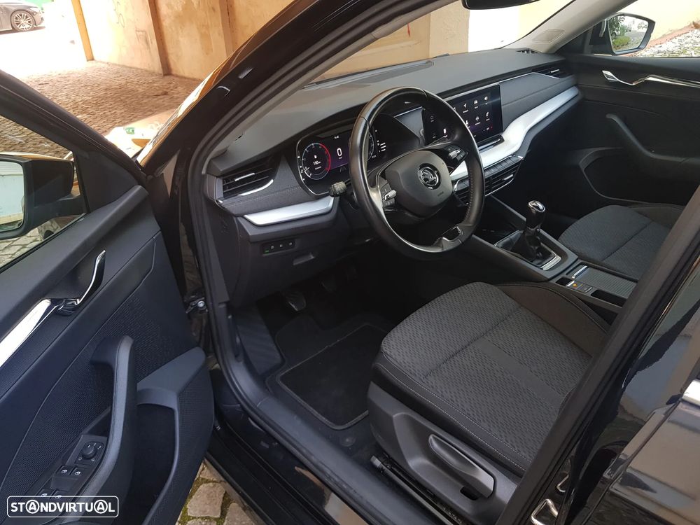 Skoda Octavia 2.0 TDI Style - 13