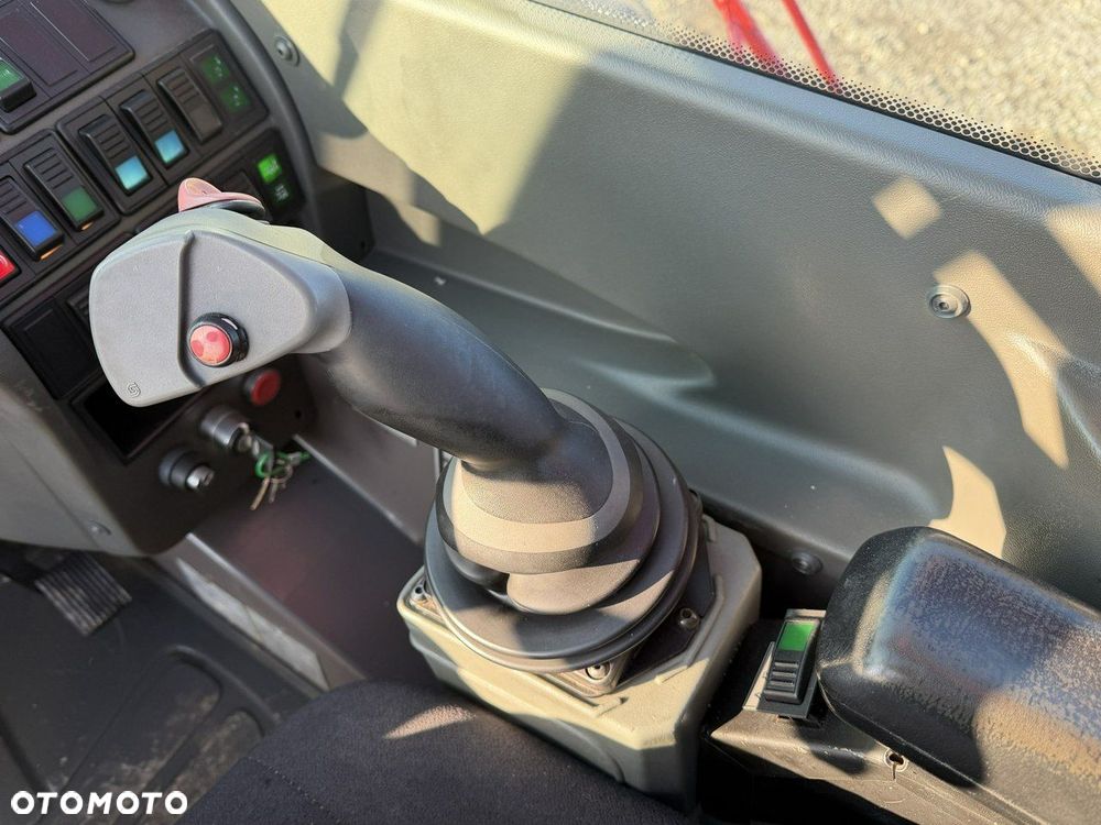 Manitou MRT 2150 + ROTO Ładowarka Teleskopowa Obrotowa - 24