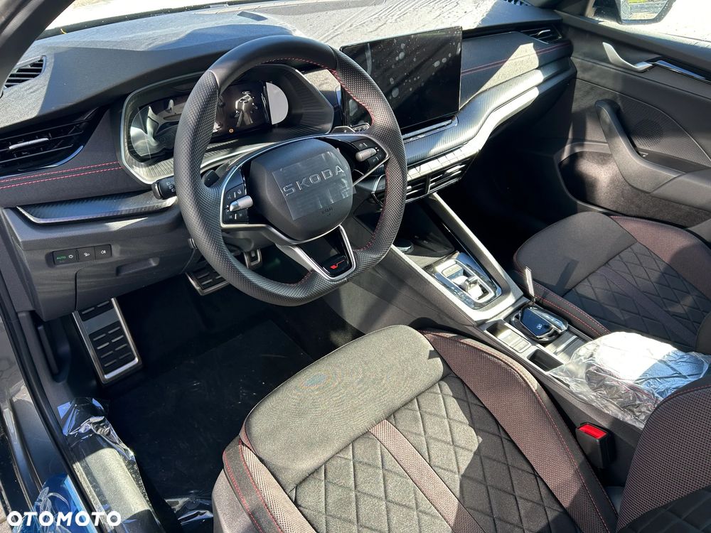 Skoda Octavia 2.0 TSI RS DSG - 15
