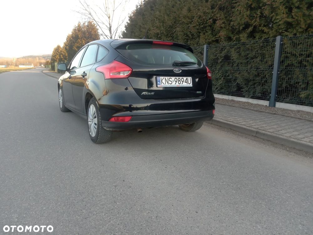 Ford Focus 1.0 EcoBoost Trend - 9