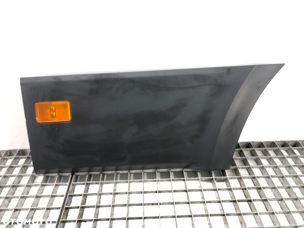 LISTWA BOCZNA PRAWA  MAN TGE Autobus 2017 - 2022 2.0 TDI 130 kW [177 KM] olej napędowy 2017 - 2022 - 1