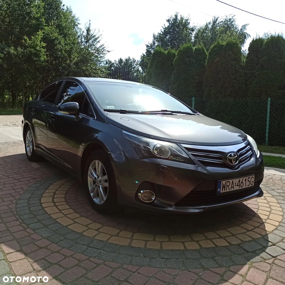 Toyota Avensis 1.8 Premium - 2