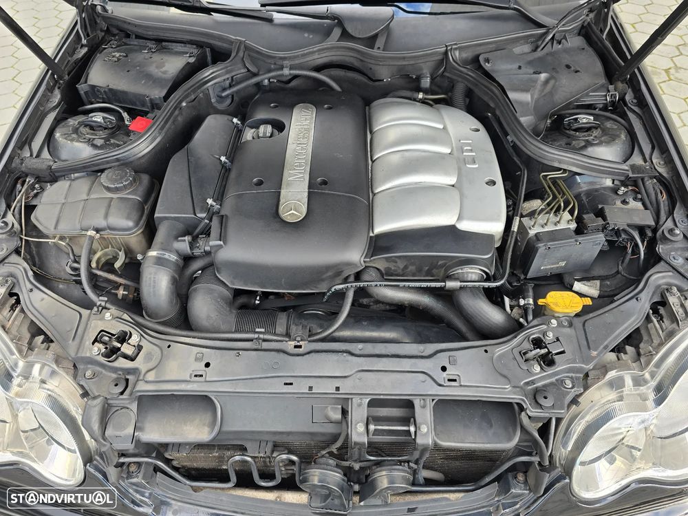 Mercedes-Benz C 220 T CDI Classic - 38