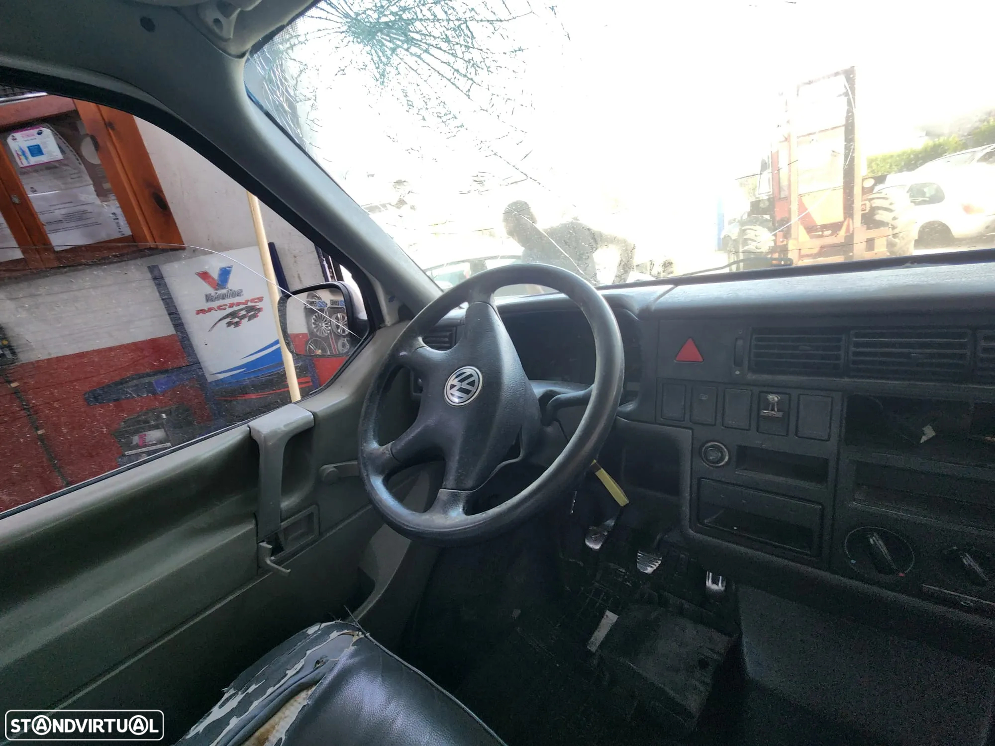 Volkswagen Transporter T4 1.9 TD do ano 2000 ás peças. - 6