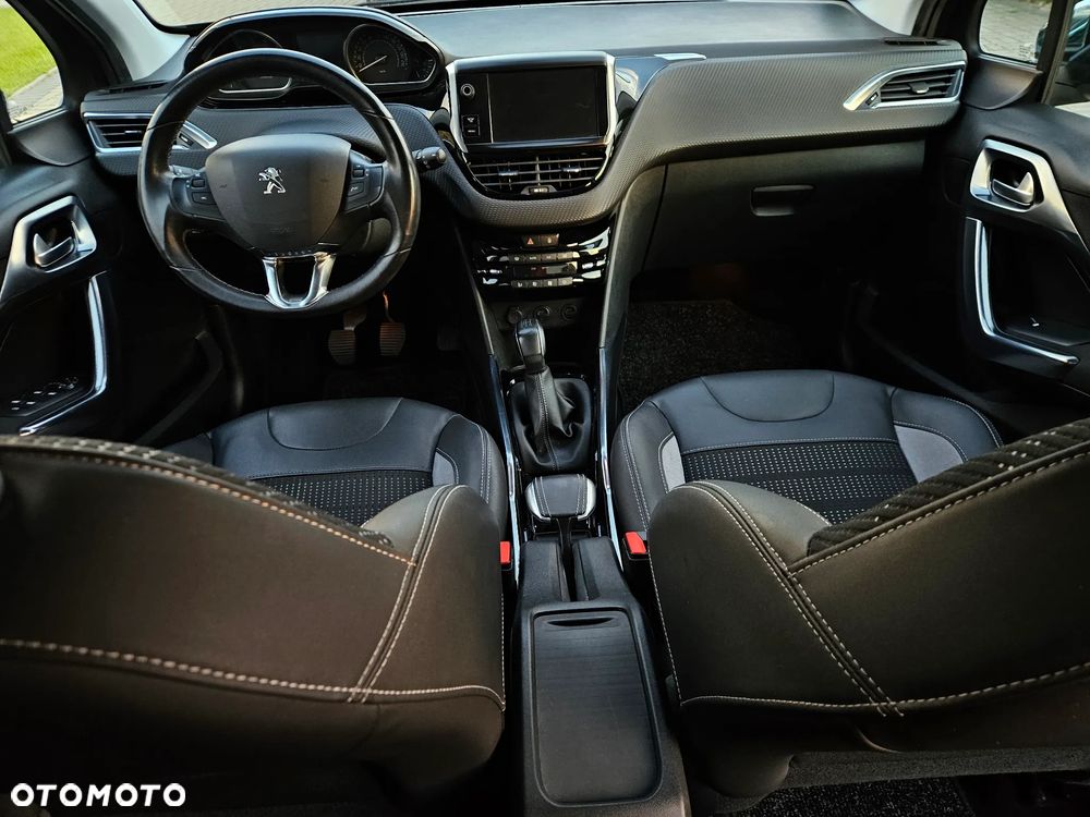Peugeot 2008 120 VTI Allure - 21