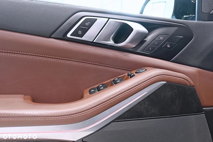 BMW X5 xDrive30d mHEV - 11