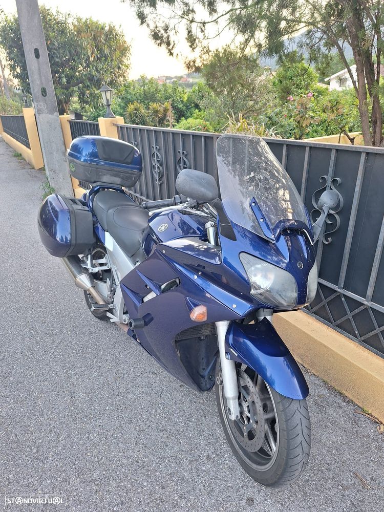 Yamaha FJR - 3