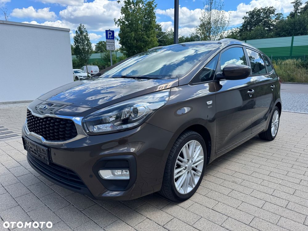 Kia Carens 1.6 GDI M 7os - 1