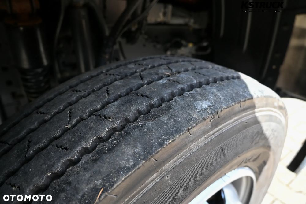 Mercedes-Benz Atego 818 L Kontener 7,25 - 10