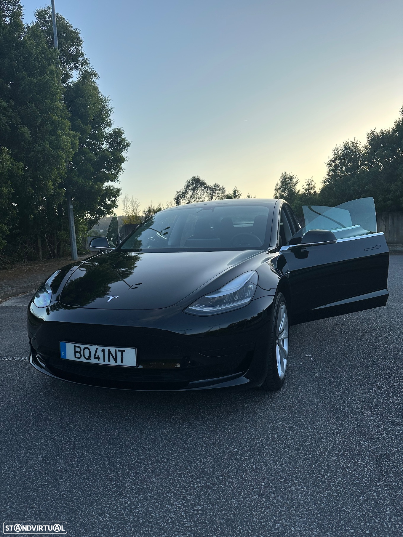 Tesla Model 3 Standard Range Plus RWD - 4