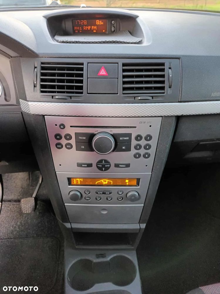 Opel Meriva - 14