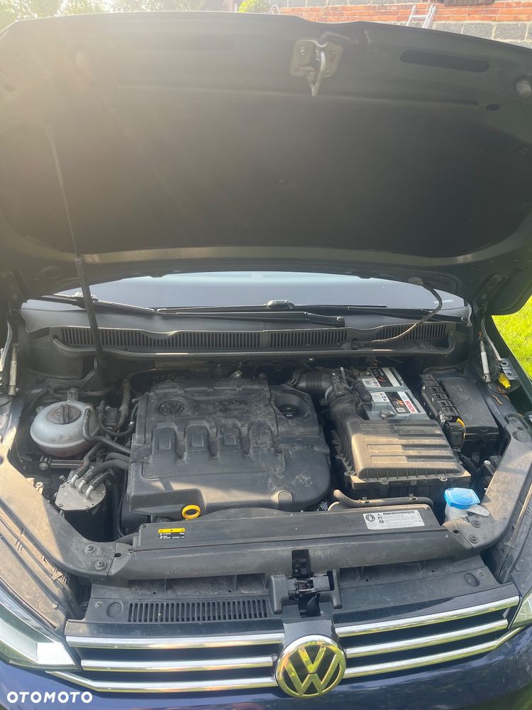 Volkswagen Touran - 7