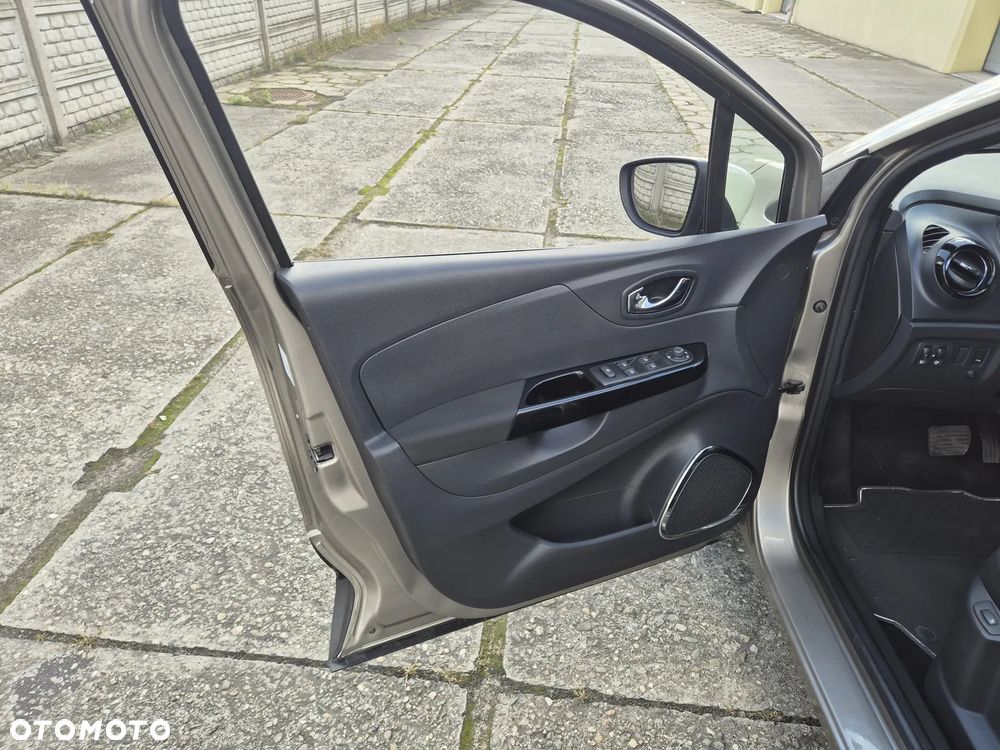 Renault Captur - 10