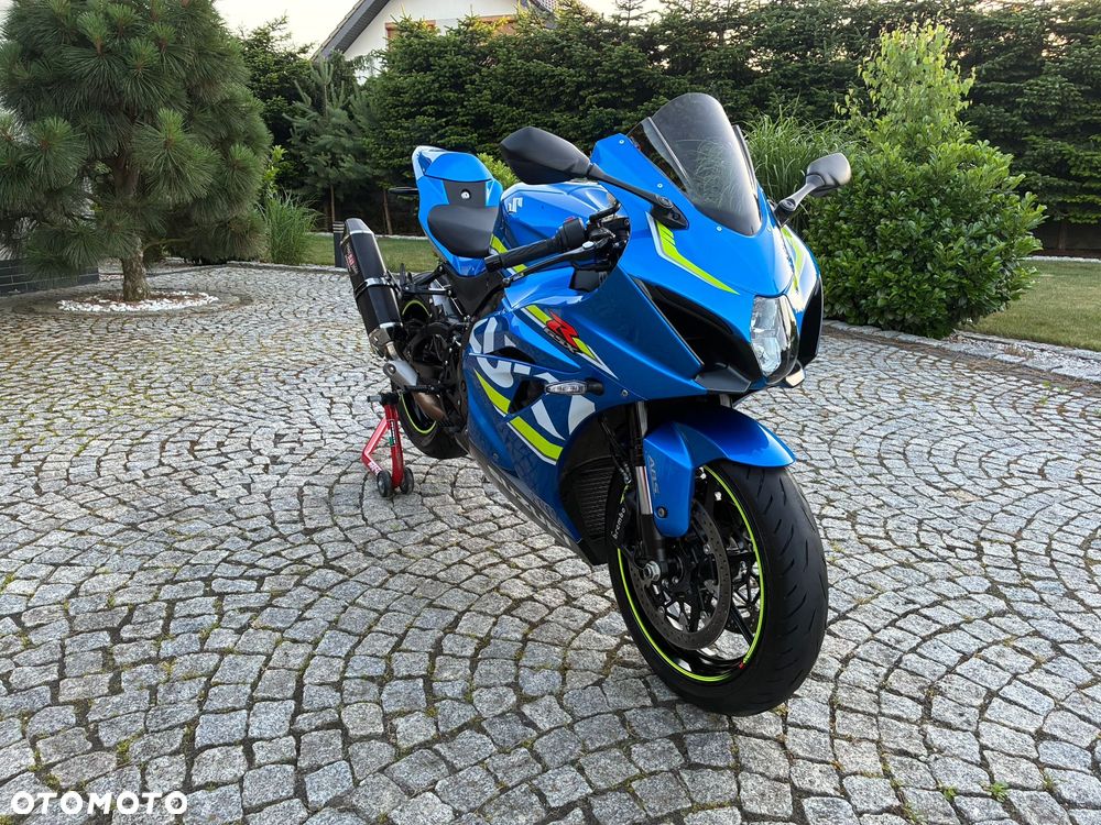 Suzuki GSX-R - 2