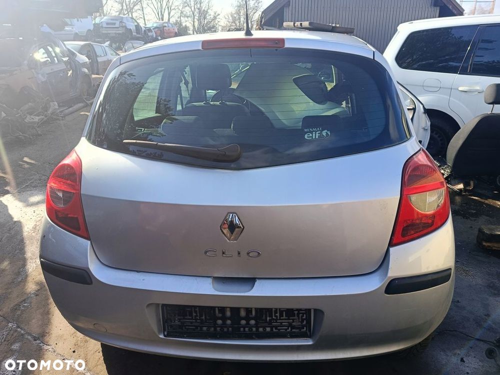 RENAULT CLIO III BŁOTNIK TYŁ LEWY PRAWY 5D - 3