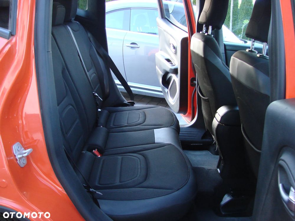 Jeep Renegade - 21