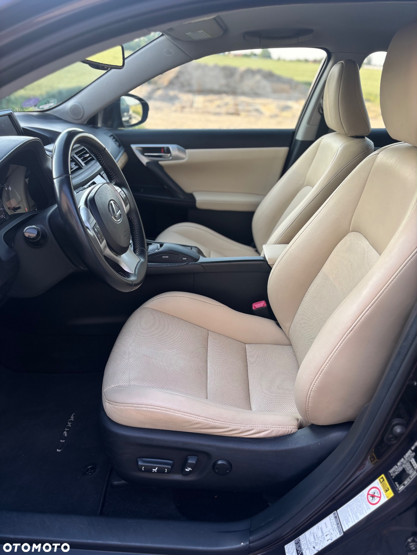 Lexus CT 200h Prestige - 16