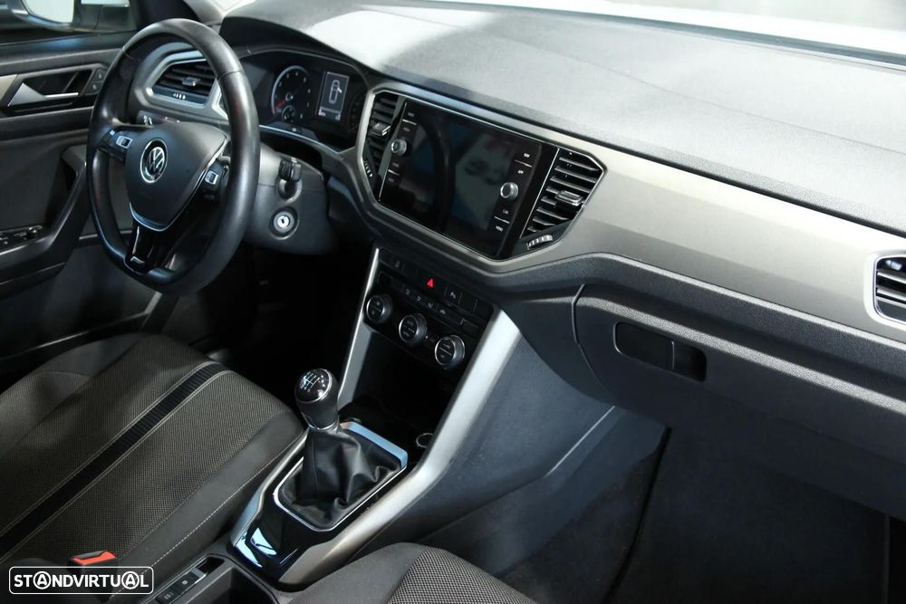 VW T-Roc — photo 5