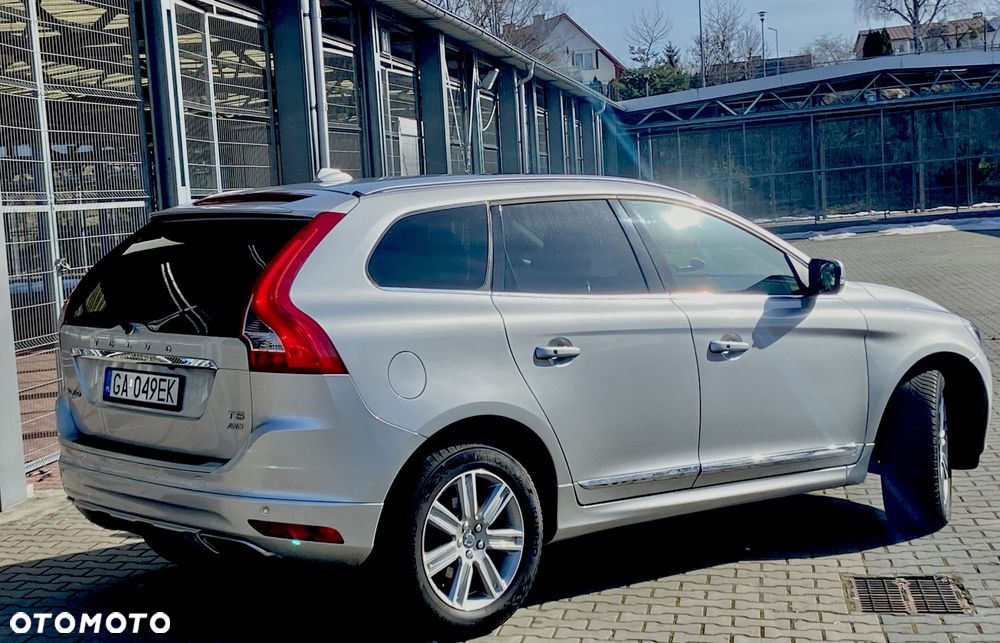 Volvo XC 60 T5 AWD Geartronic Inscription - 7