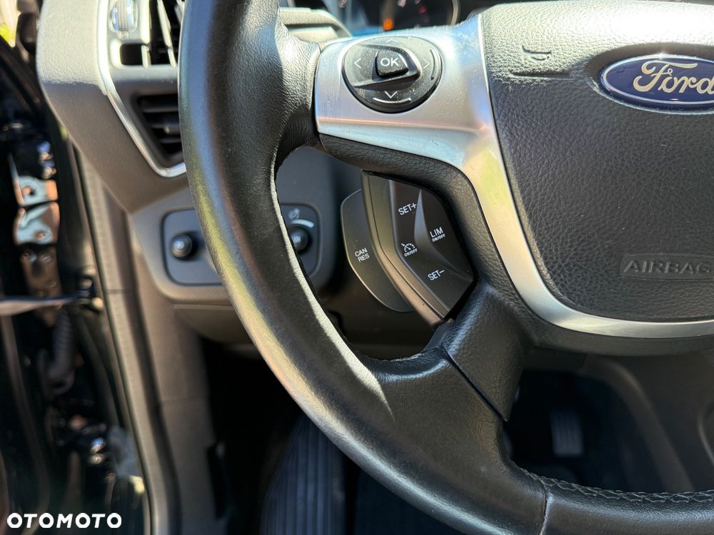 Ford Kuga 2.0 TDCi 4x4 ST-Line - 26