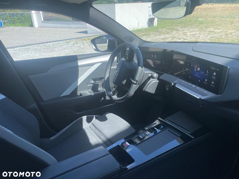 Opel Astra Hybrid 107 kW Edition - 3