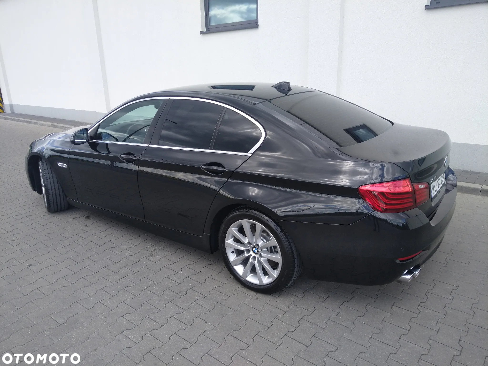 BMW Seria 5 520d xDrive - 27