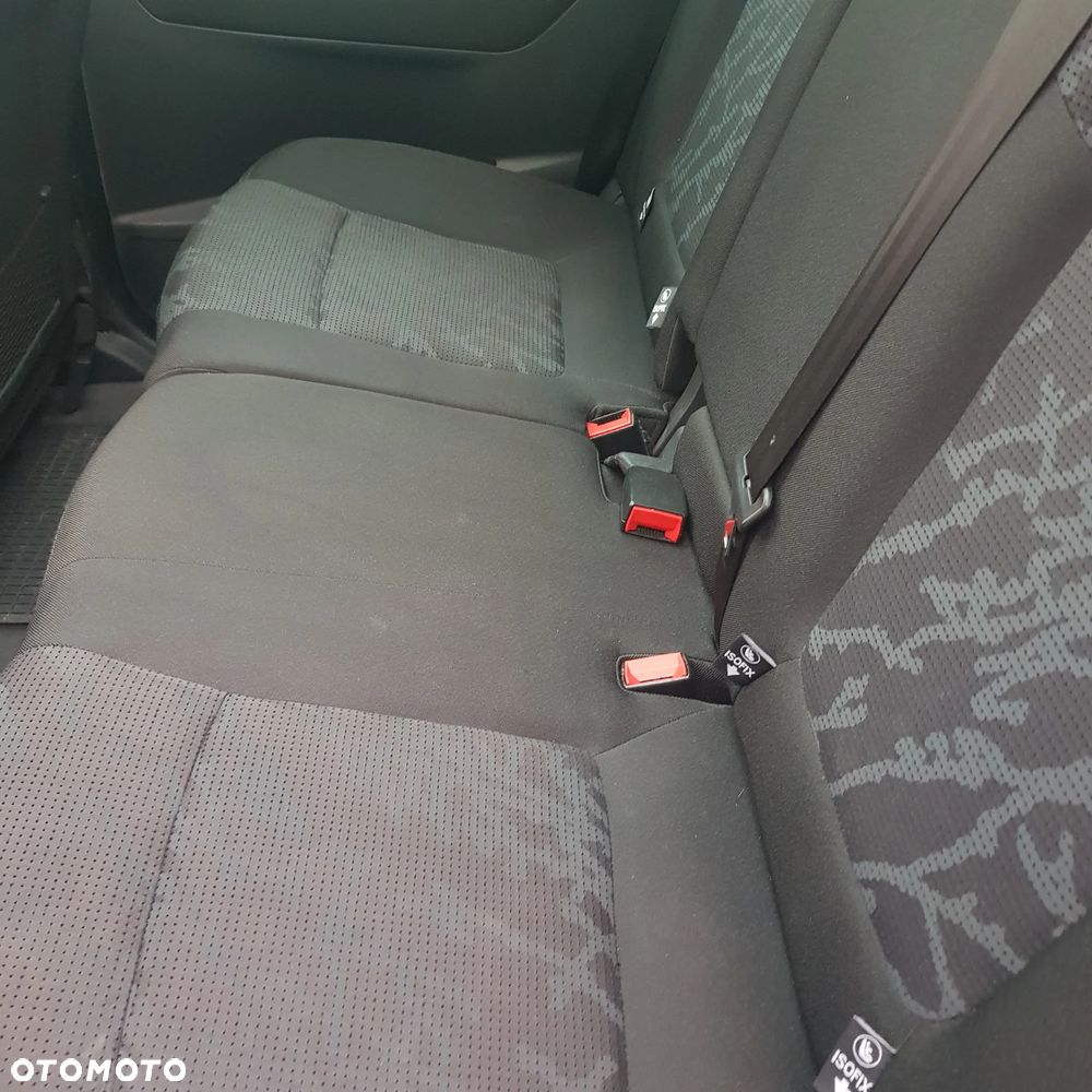 Peugeot 3008 HDi 150 Active - 12