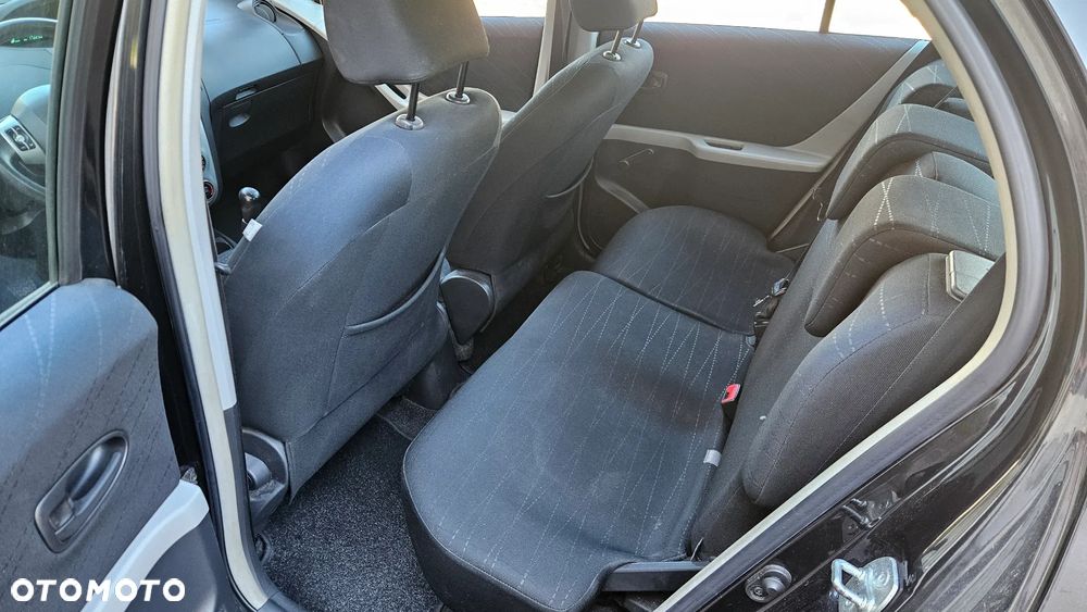 Toyota Yaris 1.0 VVT-i Sol - 6