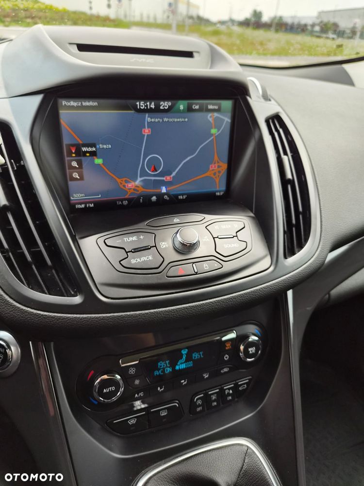 Ford Kuga 2.0 TDCi FWD Titanium - 22