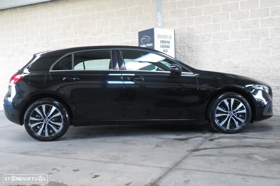 Mercedes-Benz A 250 e Style Plus - 38