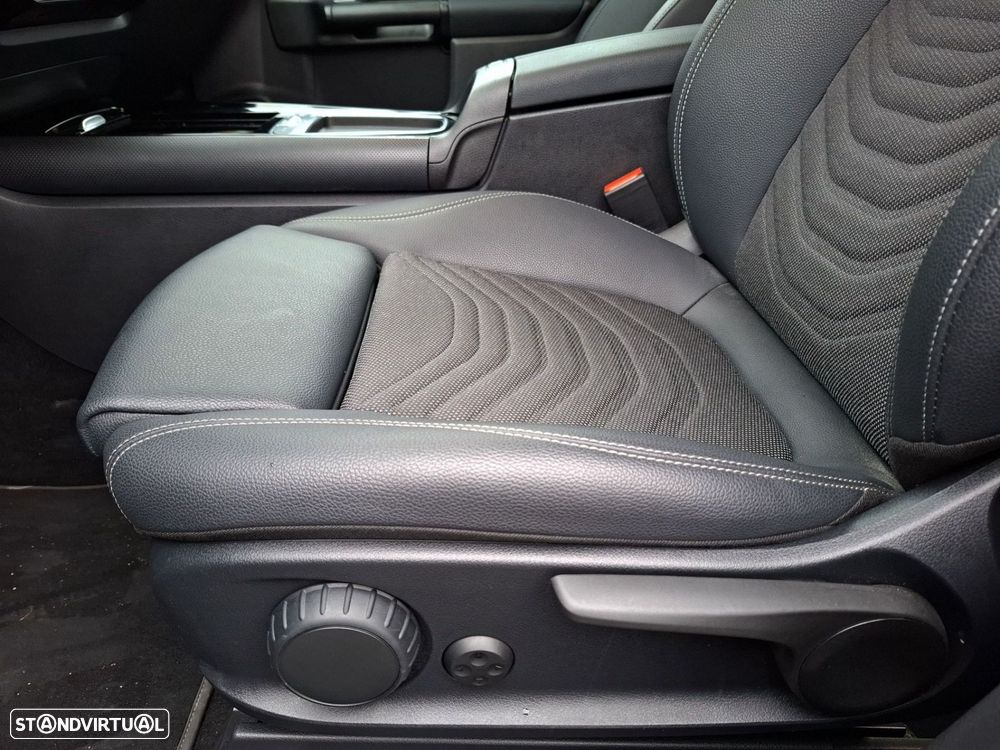 Mercedes-Benz GLA 250 e - 15