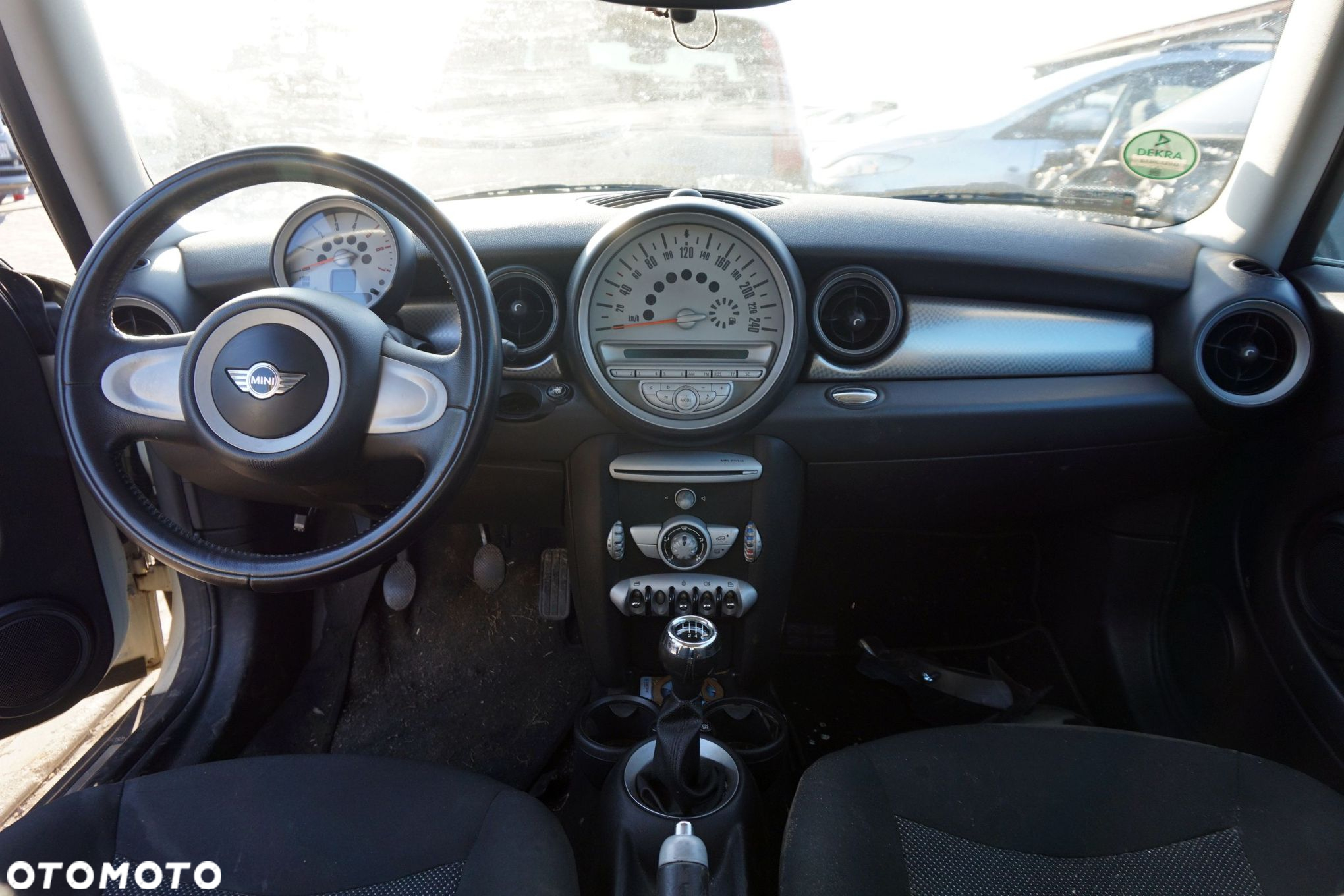 MINI COOPER II R56 5D HB 2007 850 1.6 D DV6TED4 109KM GS6-53DG-CIN BIAŁY PEPPER WHITE na części - 10
