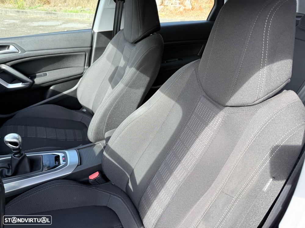Peugeot 308 SW 1.2 PureTech Allure Full LED - 10
