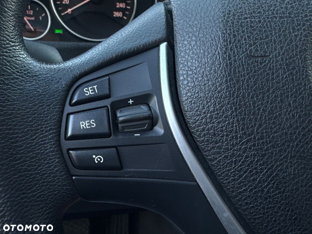 BMW Seria 3 - 20