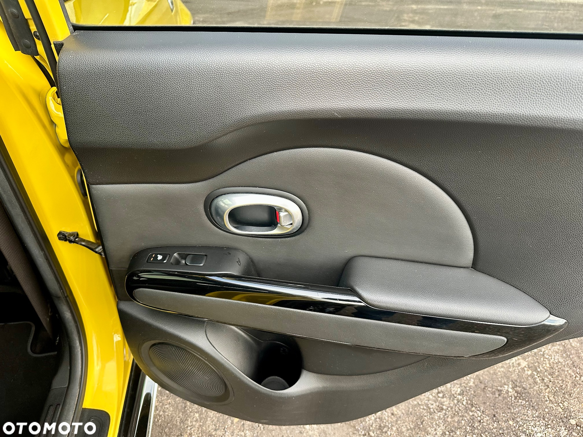 Kia Soul 1.6 CRDI Black Collection - 25