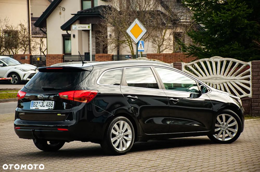 Kia Ceed 1.6 GDI Vision - 16