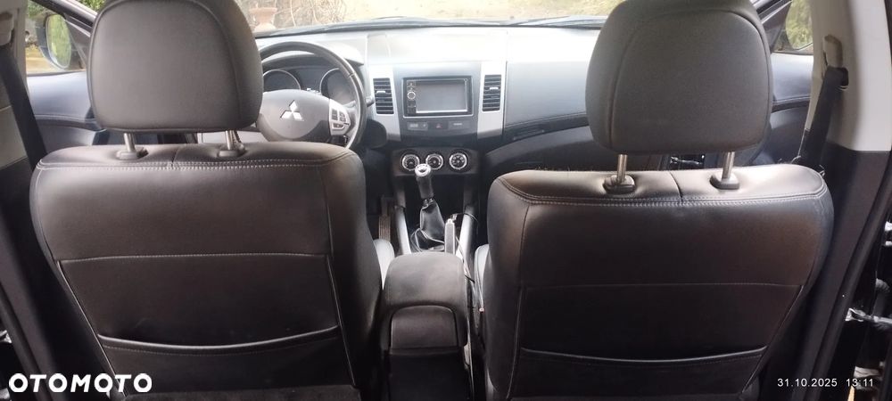 Mitsubishi Outlander 2.0 Intense + NAVI 2WD EU5 - 10