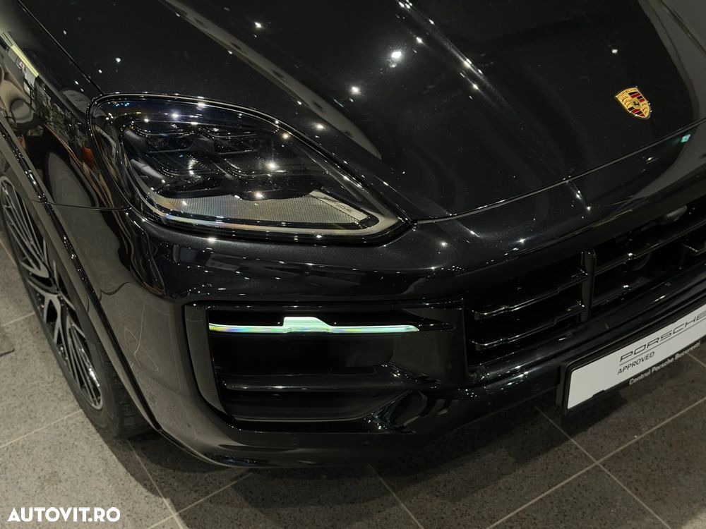 Porsche Cayenne - 15