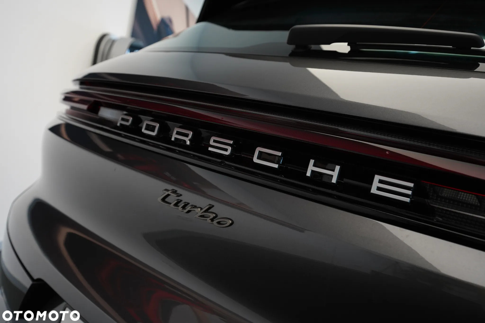 Porsche Cayenne - 34