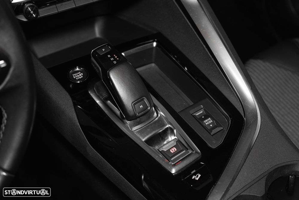 Peugeot 5008 BlueHDI 130 EAT8 Allure - 26