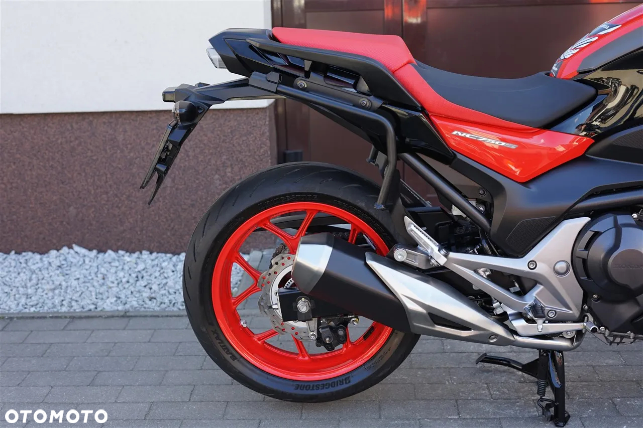 Honda NC - 4