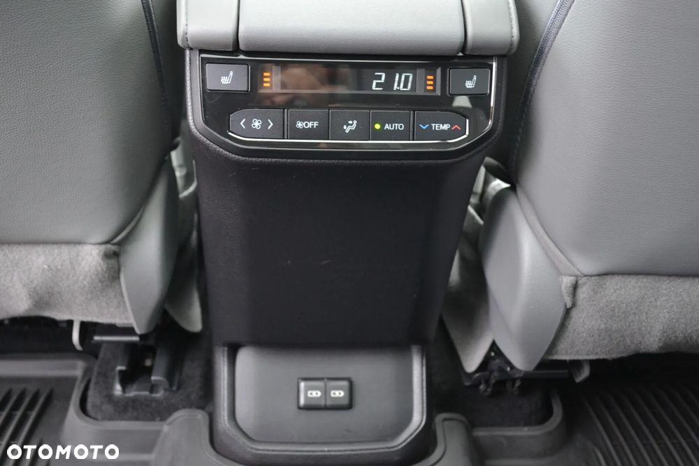 Toyota Highlander 2.5 Hybrid Executive - 35