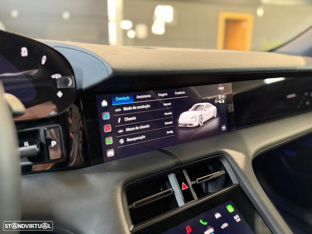 Porsche Taycan Standard - 23