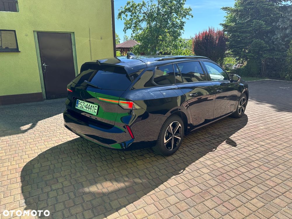 Opel Astra 1.2 Turbo Automatik GS - 9