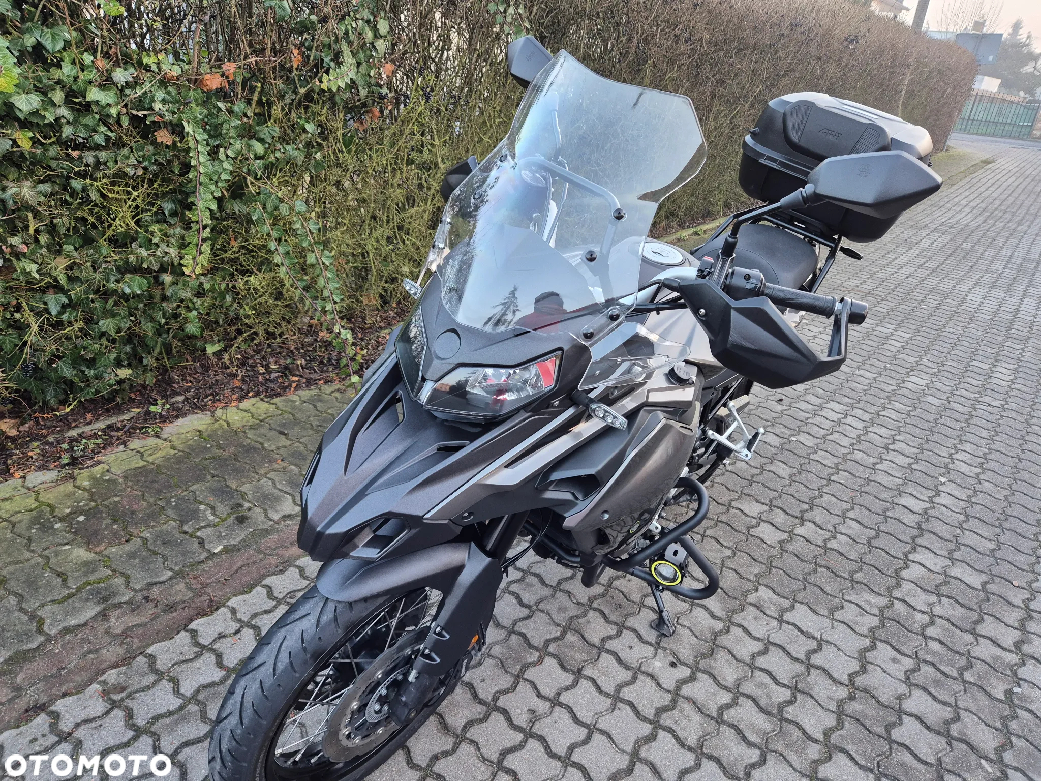Benelli TRK 502X - 16