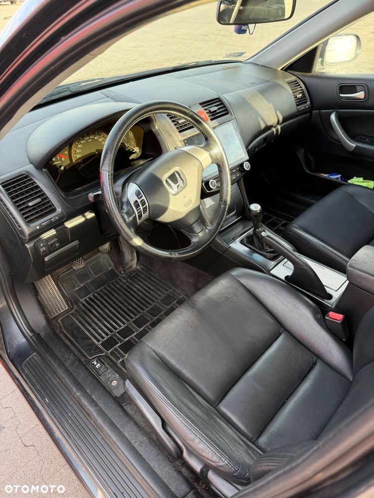 Honda Accord 2.0 Comfort - 8